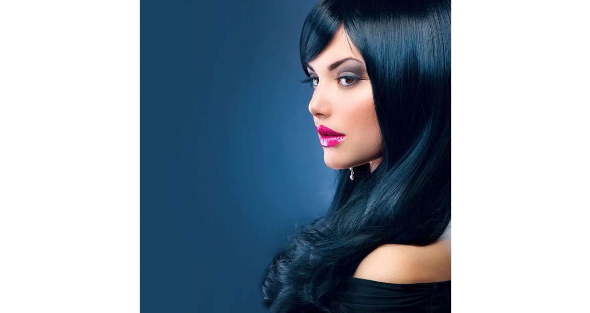 Dica de como pintar o cabelo de preto azulado
